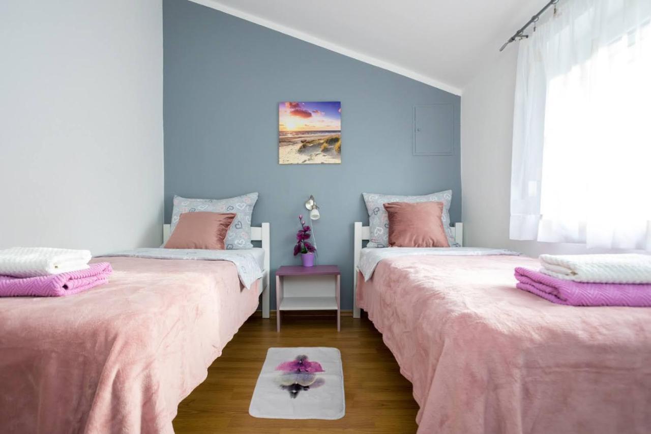 Apartman Luni Sa Bazenom - Malinska, Sveti Anton Sveti Anton  ภายนอก รูปภาพ